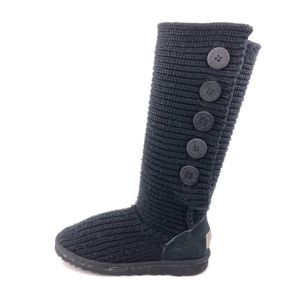 UGG Classic Cardy 5 Button Tall Knit Winter Boots 8